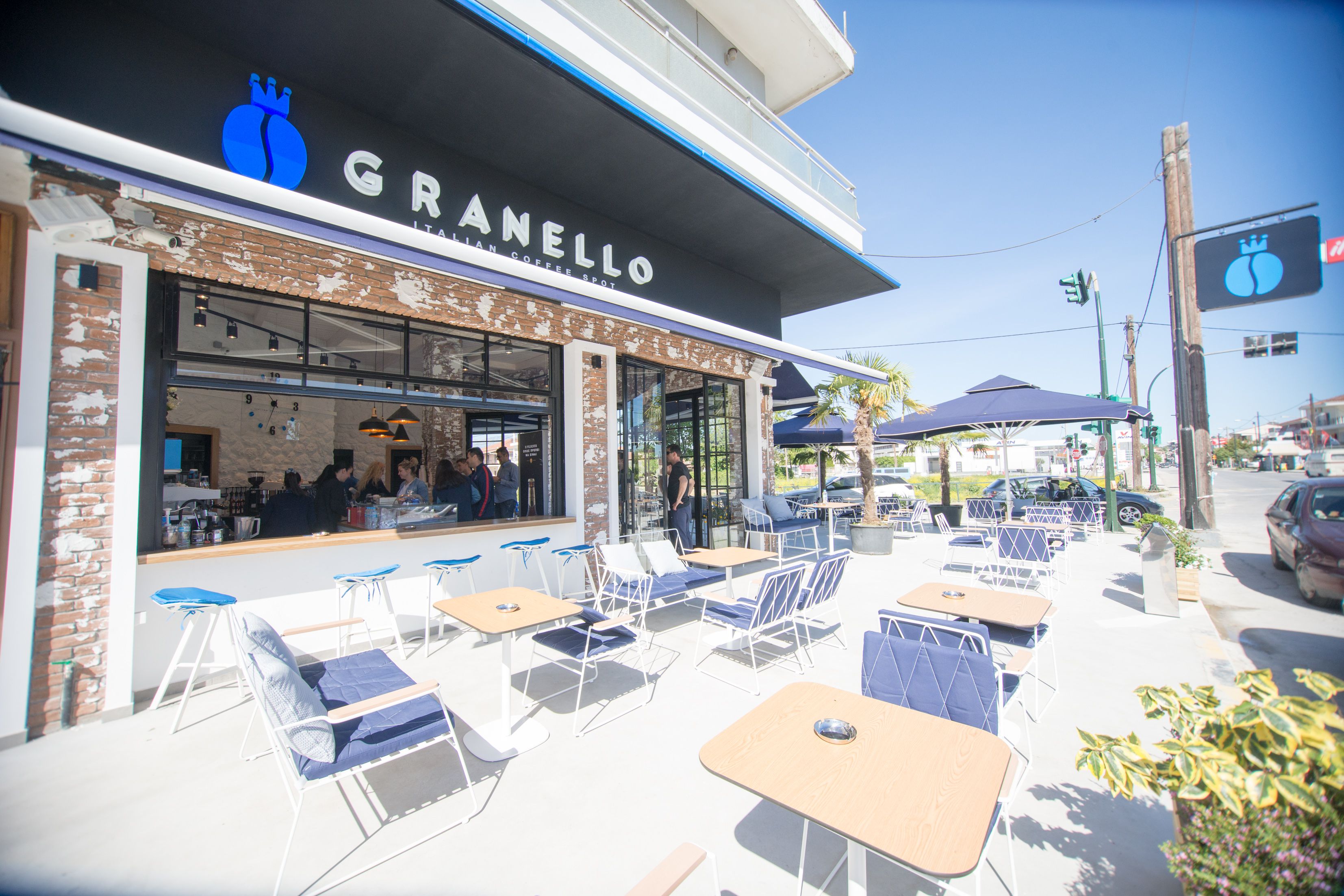 Απολαύστε τον καφέ σας στο Grannelo