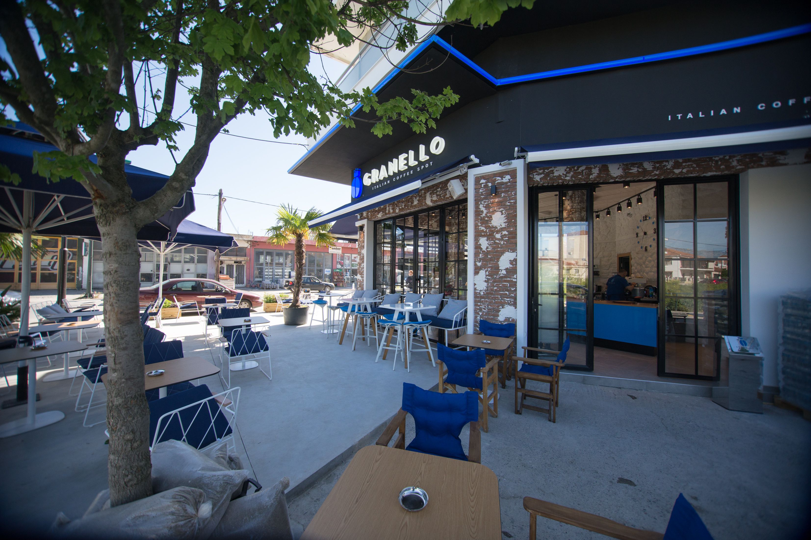 Απολαύστε τον καφέ σας στο Grannelo