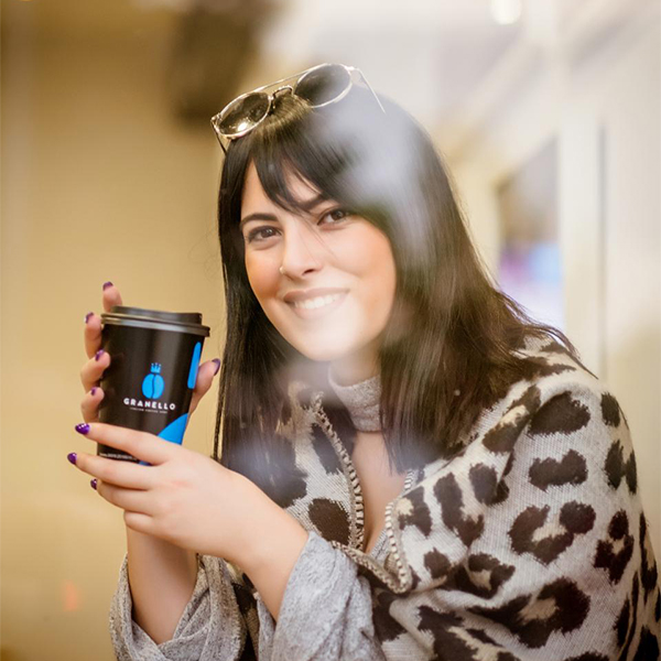 Απολαύστε τον καφέ σας στο Grannelo